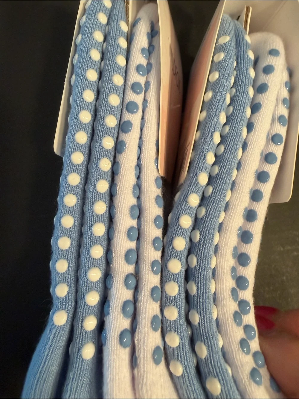 WILDFOX NWT 4 Pairs White Crew Grip Socks Lemon Embroidery & Light Blue Socks